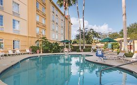 La Quinta By Wyndham Orlando Airport North - Free Airport Shuttle!